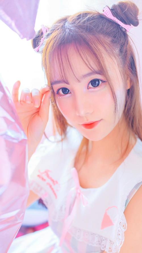 无表情的女人 界面截图