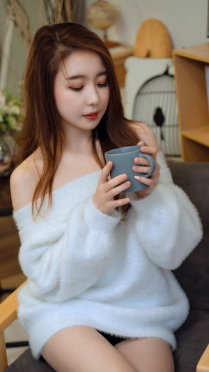 嫩小瑶 界面截图