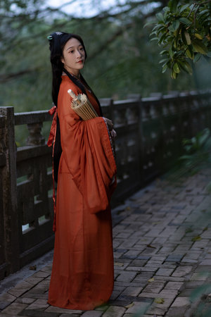年轻漂亮的妺妺5中字 界面截图