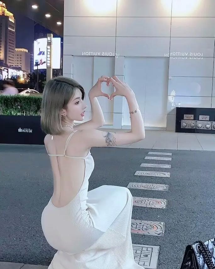 深喉女神 界面截图