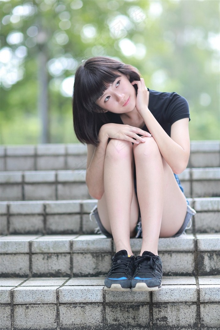 欧美大胸美女乳交 界面截图